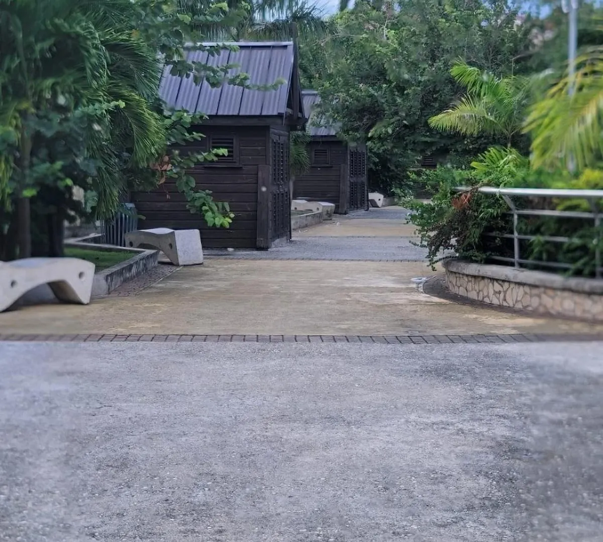 Peaceful Ambiance Awaits At Turtle Beach Tower Ocho Rios Apartment
