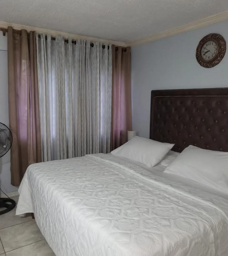 Apartment Peaceful Ambiance Awaits At Turtle Beach Tower Ocho Rios